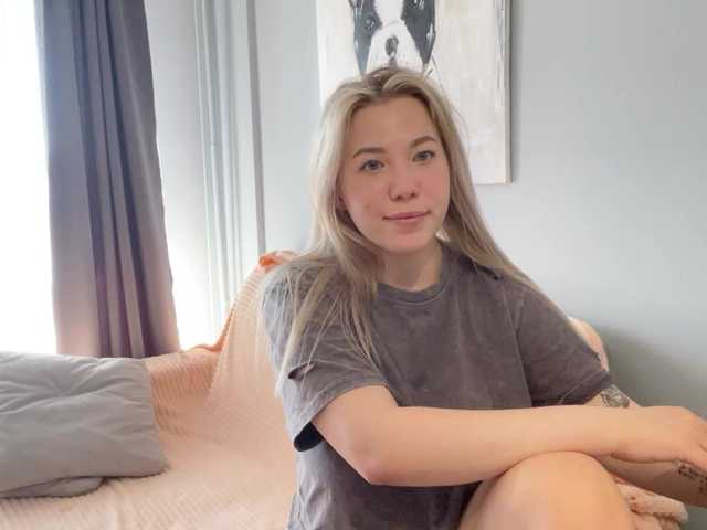 AlyraSun Cam en directo en BongaCams