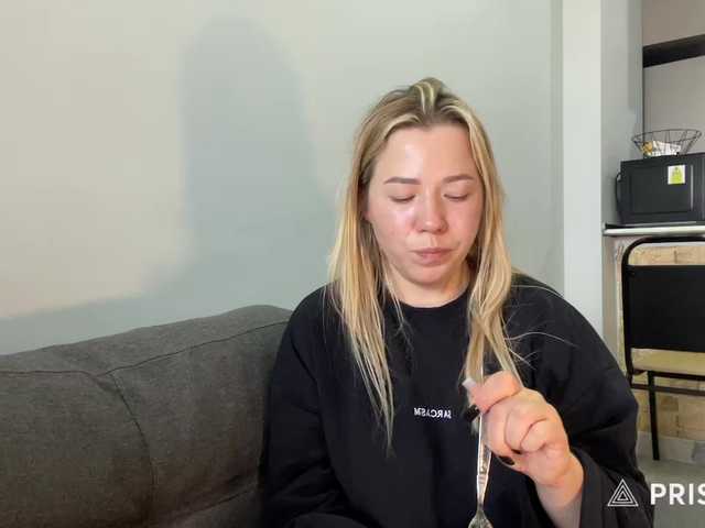 AlyraSun live cam on BongaCams