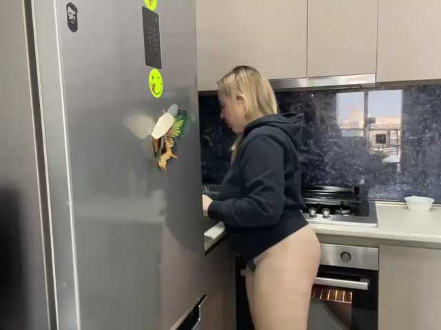 AlyraSun live cam on BongaCams