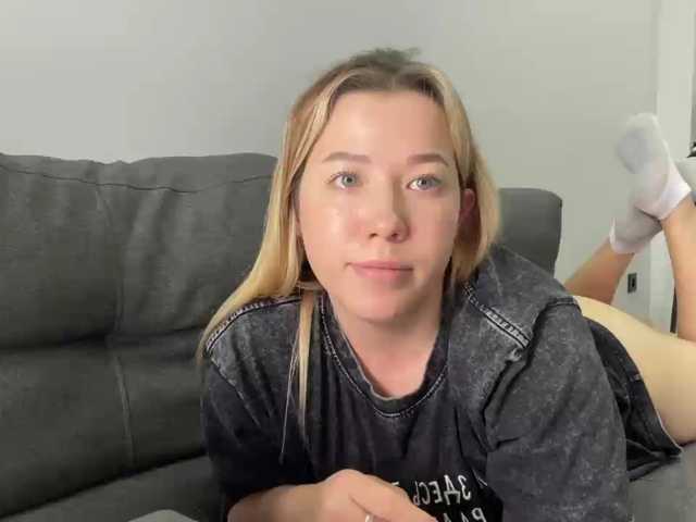 AlyraSun live cam on BongaCams