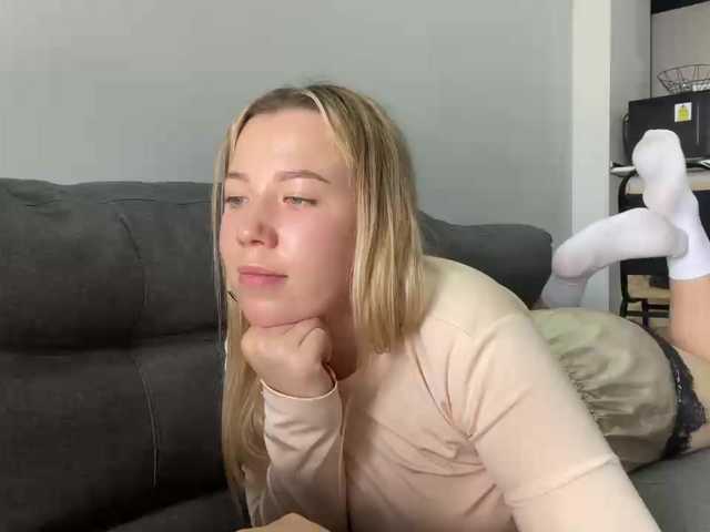 AlyraSun live cam on BongaCams