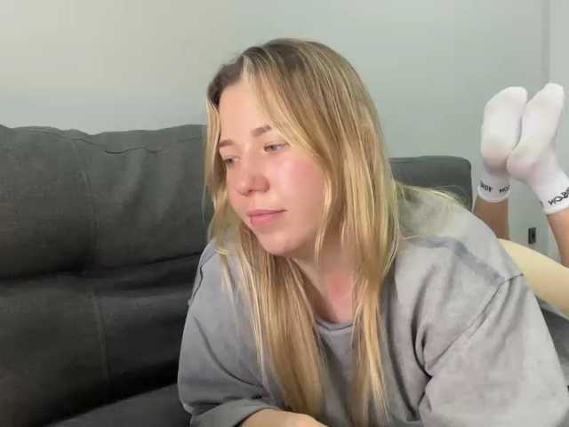 AlyraSun live cam on BongaCams