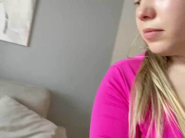AlyraSun live cam on BongaCams