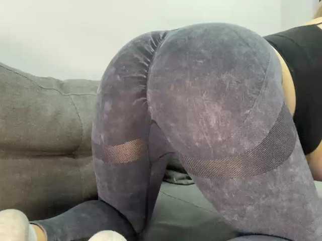 AlyraSun live cam on BongaCams
