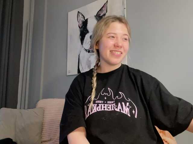 AlyraSun live cam on BongaCams