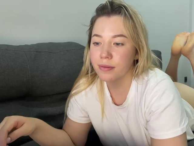 AlyraSun live cam on BongaCams