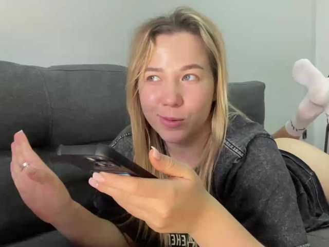 AlyraSun live cam on BongaCams