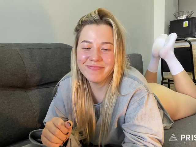 AlyraSun live cam on BongaCams