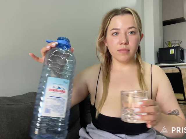 AlyraSun live cam on BongaCams
