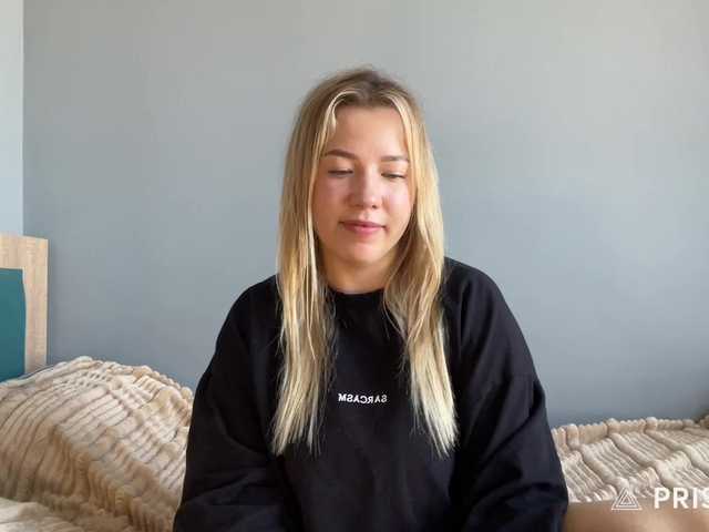 AlyraSun live cam on BongaCams