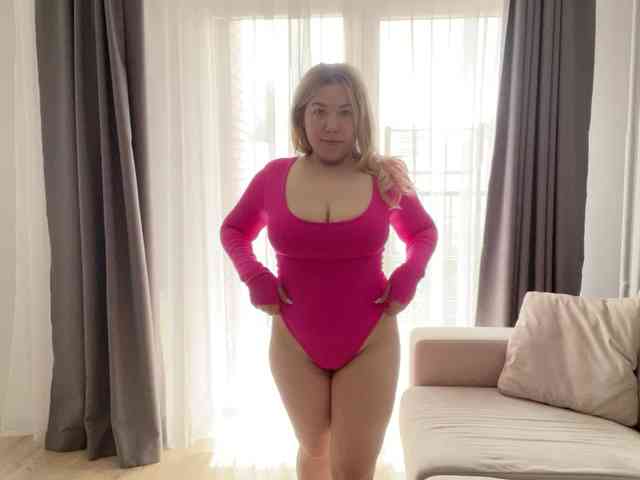 AlyraSun webcam