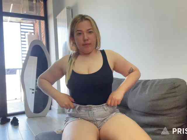 AlyraSun webcam