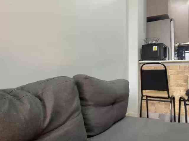 AlyraSun webcam