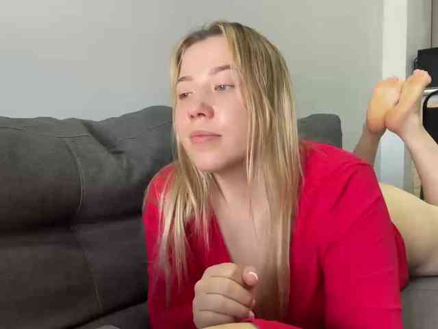 AlyraSun webcam
