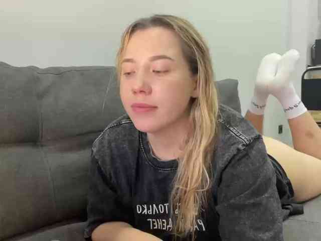 private live sexshow AlyraSun