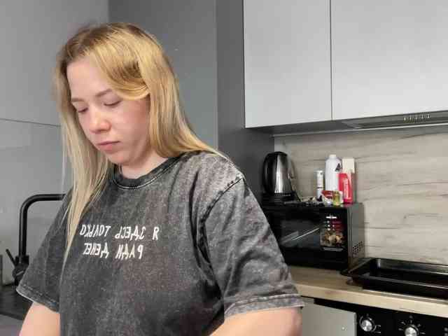 AlyraSun webcam