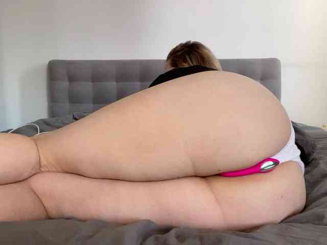 AlyraSun webcam