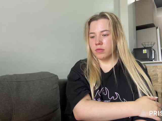 AlyraSun webcam