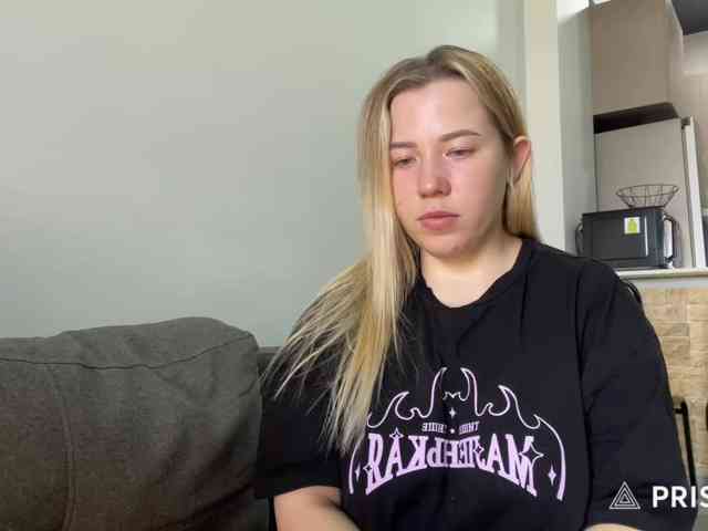 AlyraSun webcam