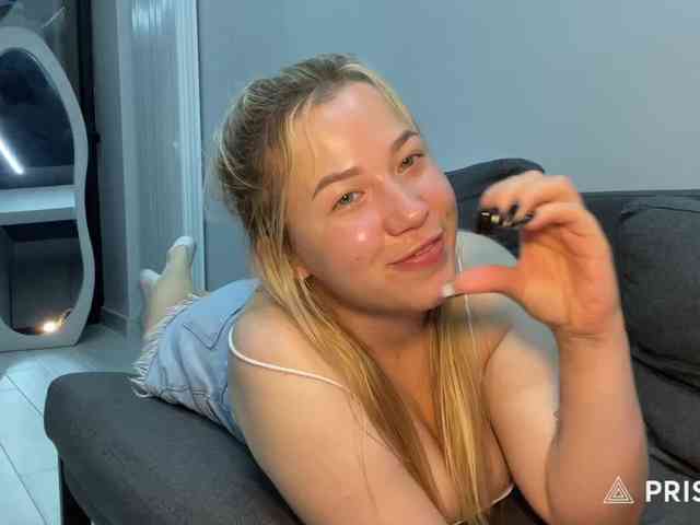 AlyraSun webcam