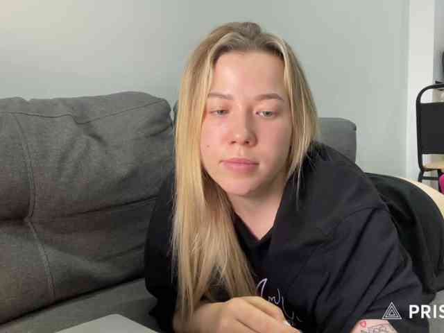 AlyraSun webcam