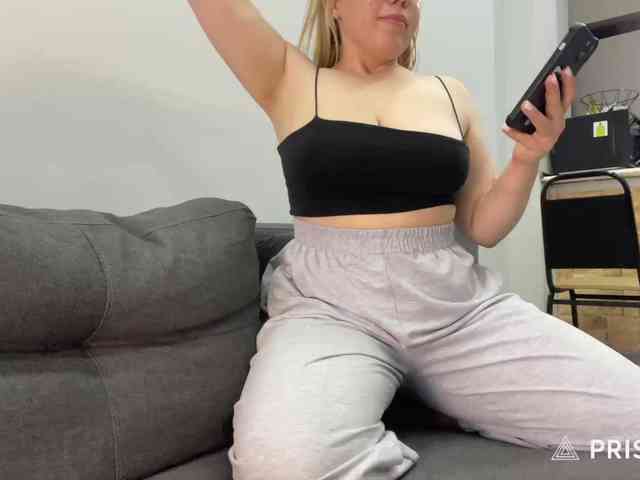 AlyraSun webcam