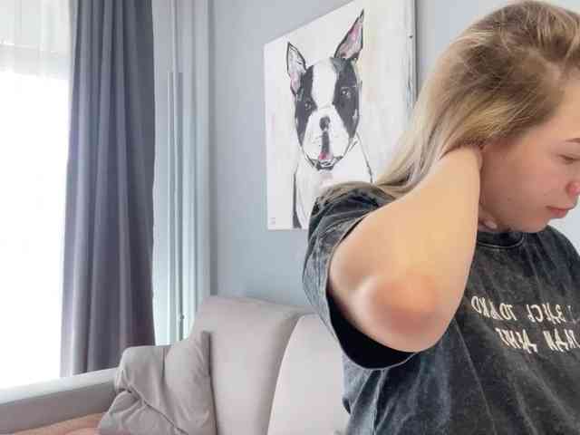 AlyraSun webcam