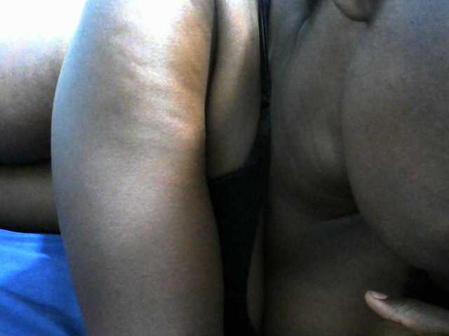 NastyEbony002 live webcam show