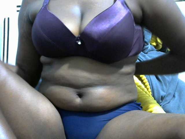 NastyEbony002 live webcam show