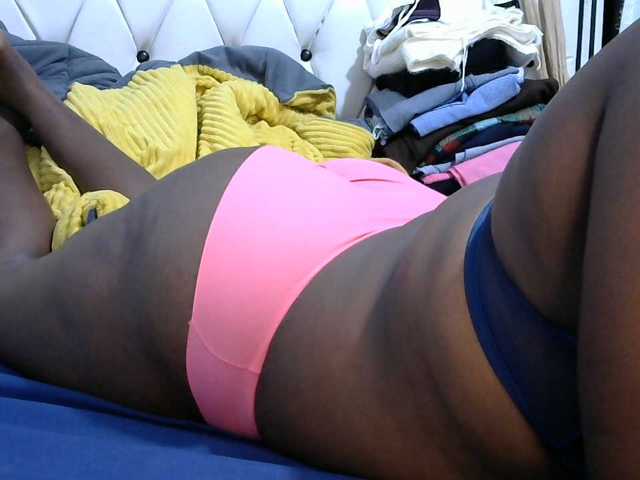 NastyEbony002 live cam on BongaCams