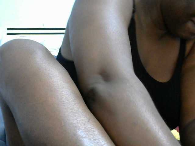NastyEbony002 live cam on BongaCams
