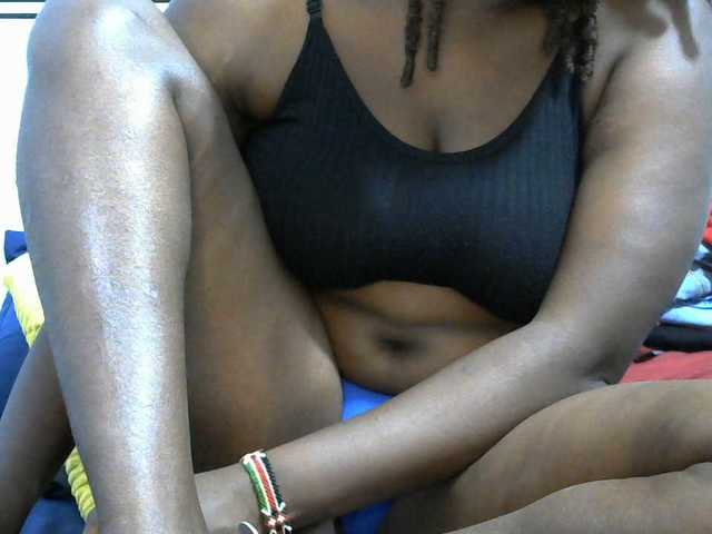 NastyEbony002 live cam on BongaCams