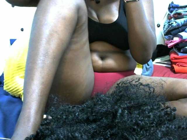 NastyEbony002 live cam on BongaCams