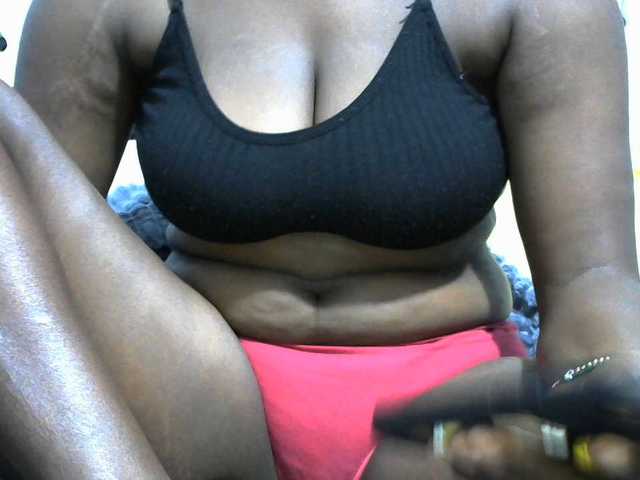 NastyEbony002 live cam on BongaCams
