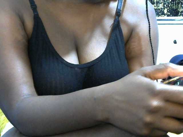 NastyEbony002 live cam on BongaCams