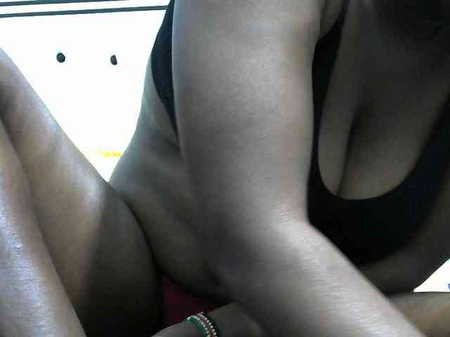 NastyEbony002 webcam