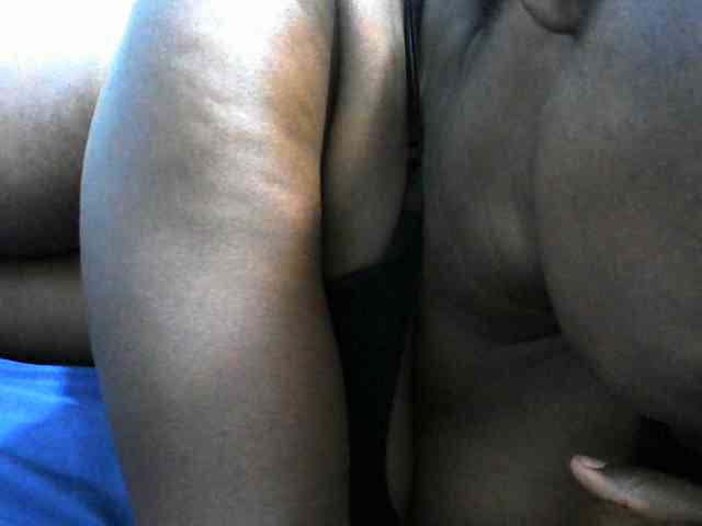 NastyEbony002 webcam