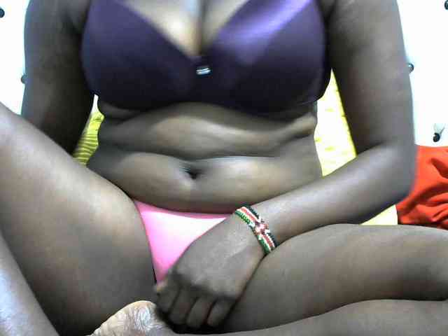 NastyEbony002 webcam
