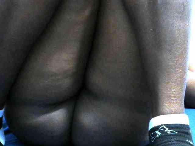 NastyEbony002 webcam