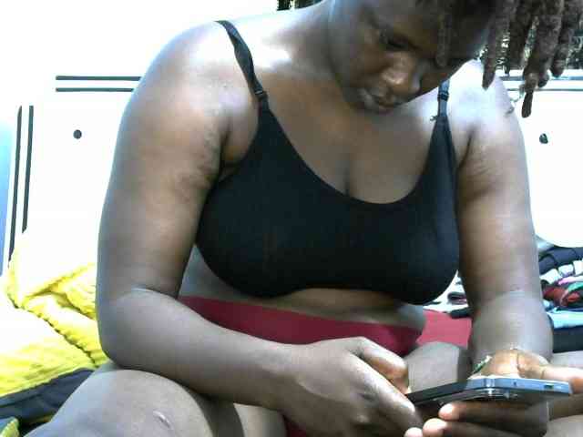 NastyEbony002 webcam