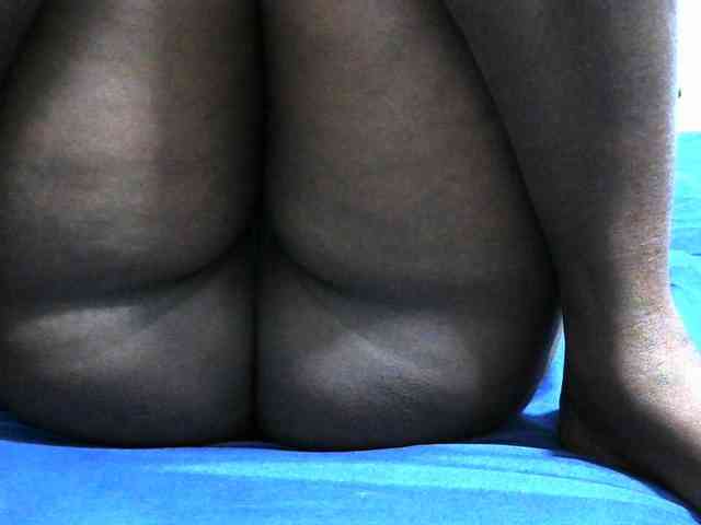 NastyEbony002 webcam