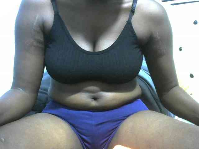 NastyEbony002 webcam