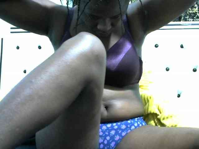 NastyEbony002 webcam