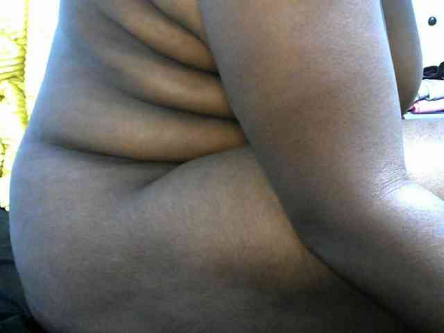 NastyEbony002 webcam