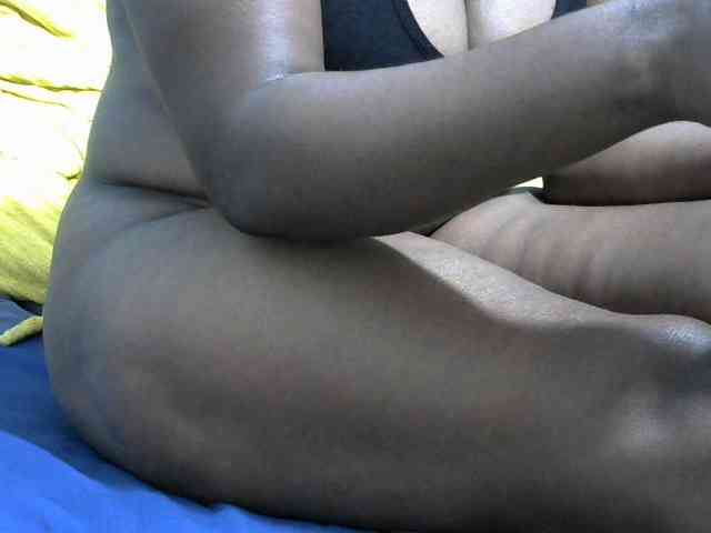 NastyEbony002 webcam