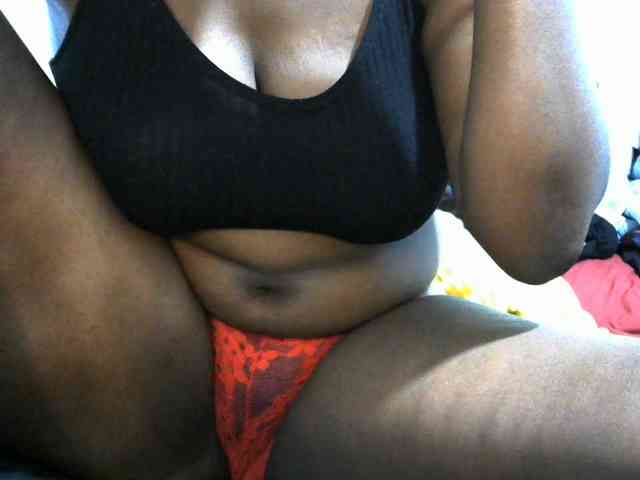 NastyEbony002 webcam