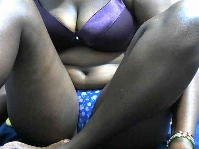 NastyEbony002 webcam