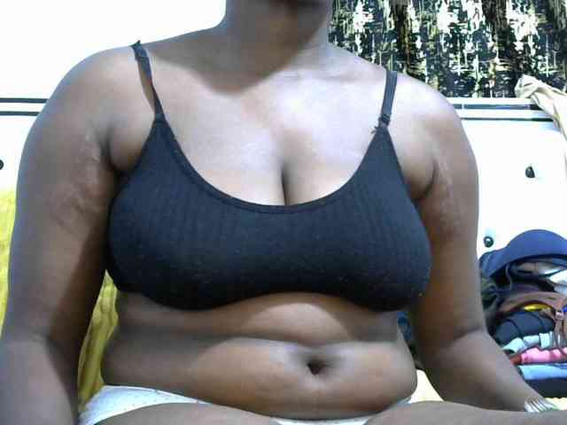 NastyEbony002 webcam