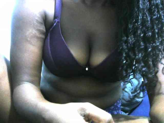 NastyEbony002 webcam