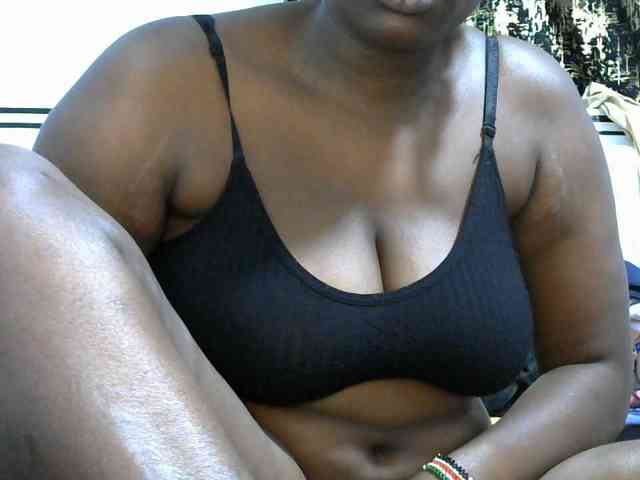 NastyEbony002 webcam